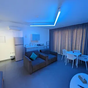 memory-apartments.hotelsatayianapa.com/